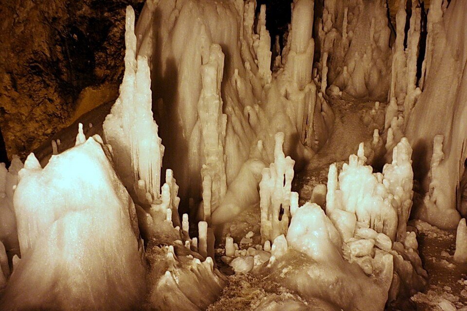 Scărișoara Ice Cave